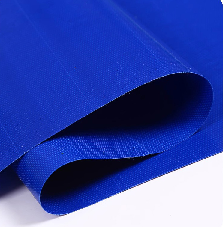 Apa umur pakai terpal PVC?